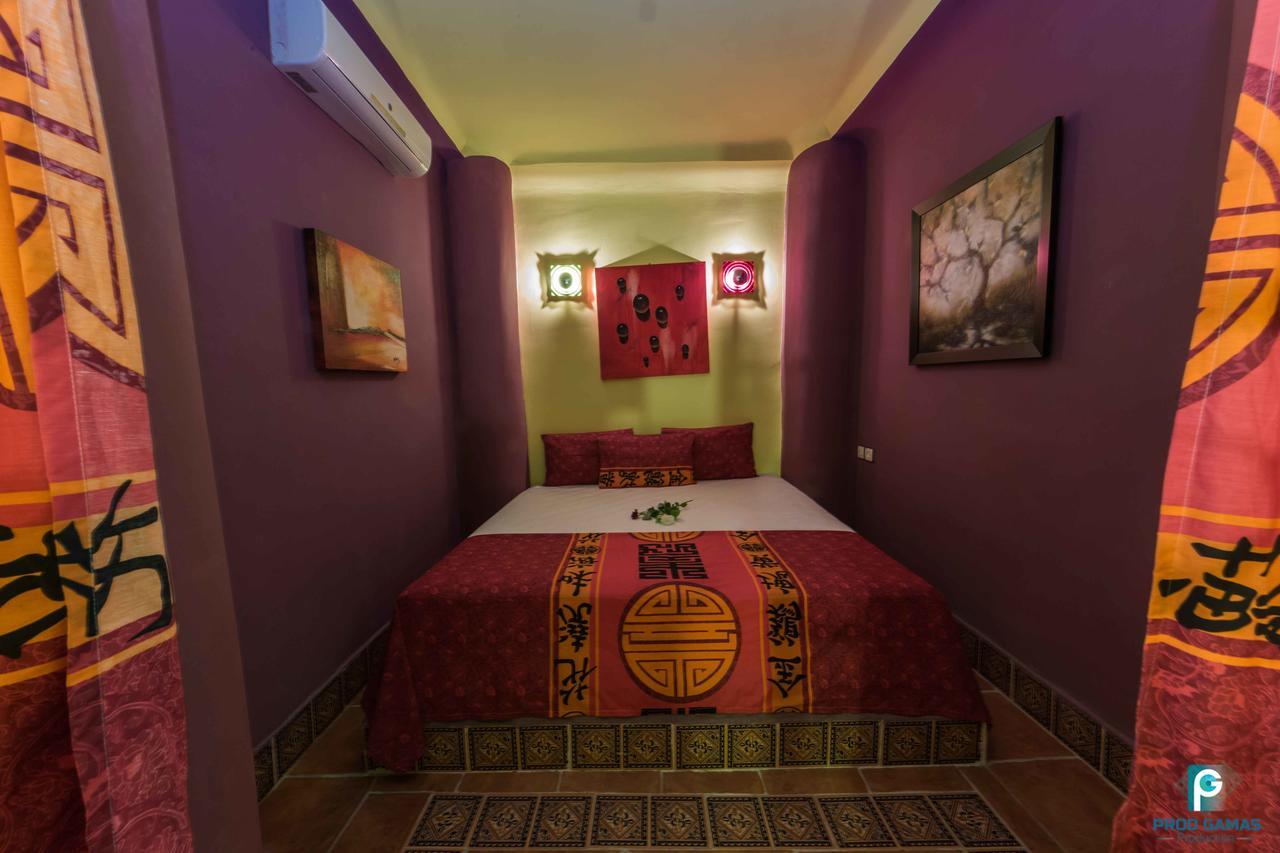 Riad Haj Palace & Spa Fès Eksteriør bilde A room at the hotel